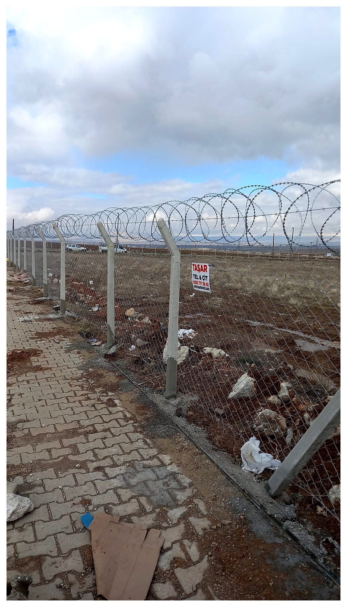 Tel çit sistemleri dıştan görünüm