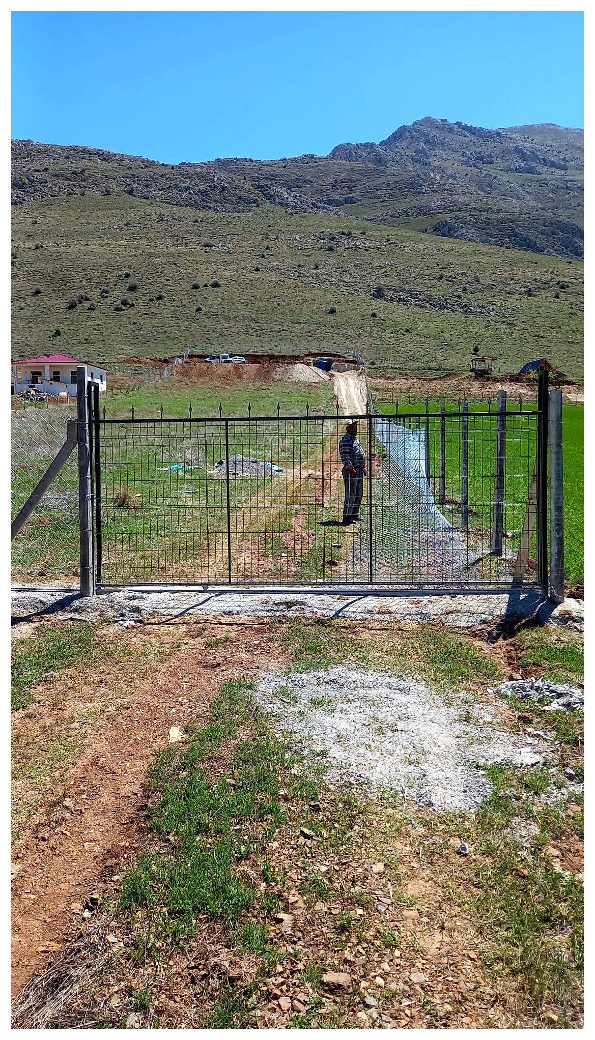 Bahçe sınır tel çit modeli